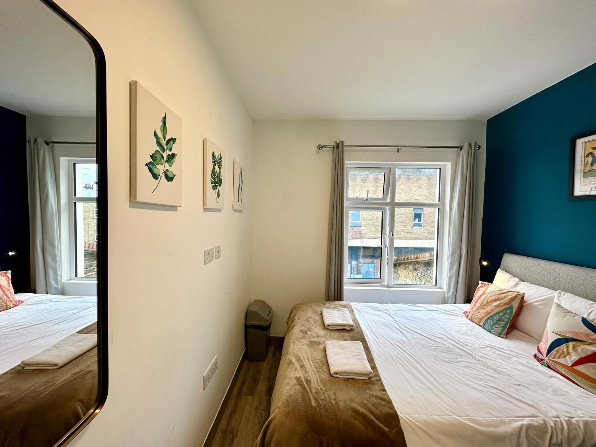 Double Room,1544669929:JPEG